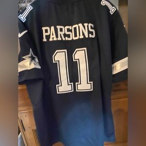 Micah Parsons jersey. Men’s Large. Pristine condition.